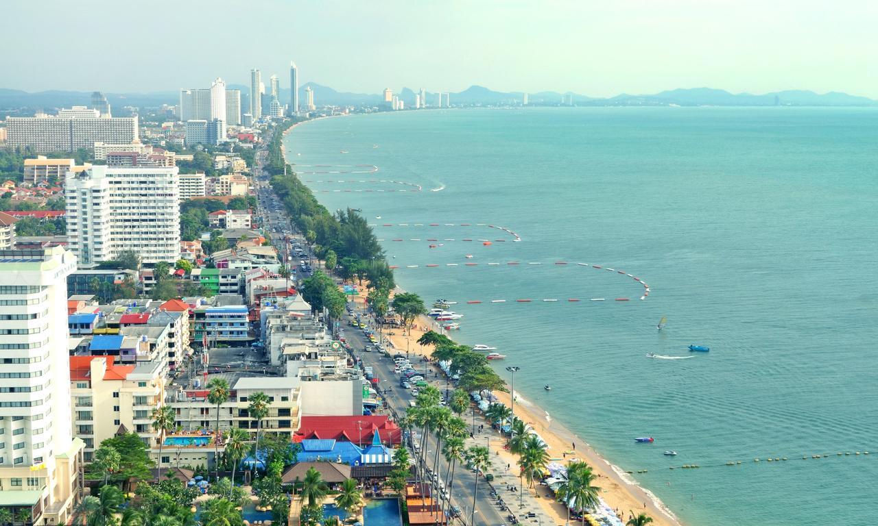 Jomtien Plaza Suite Apartments Екстериор снимка