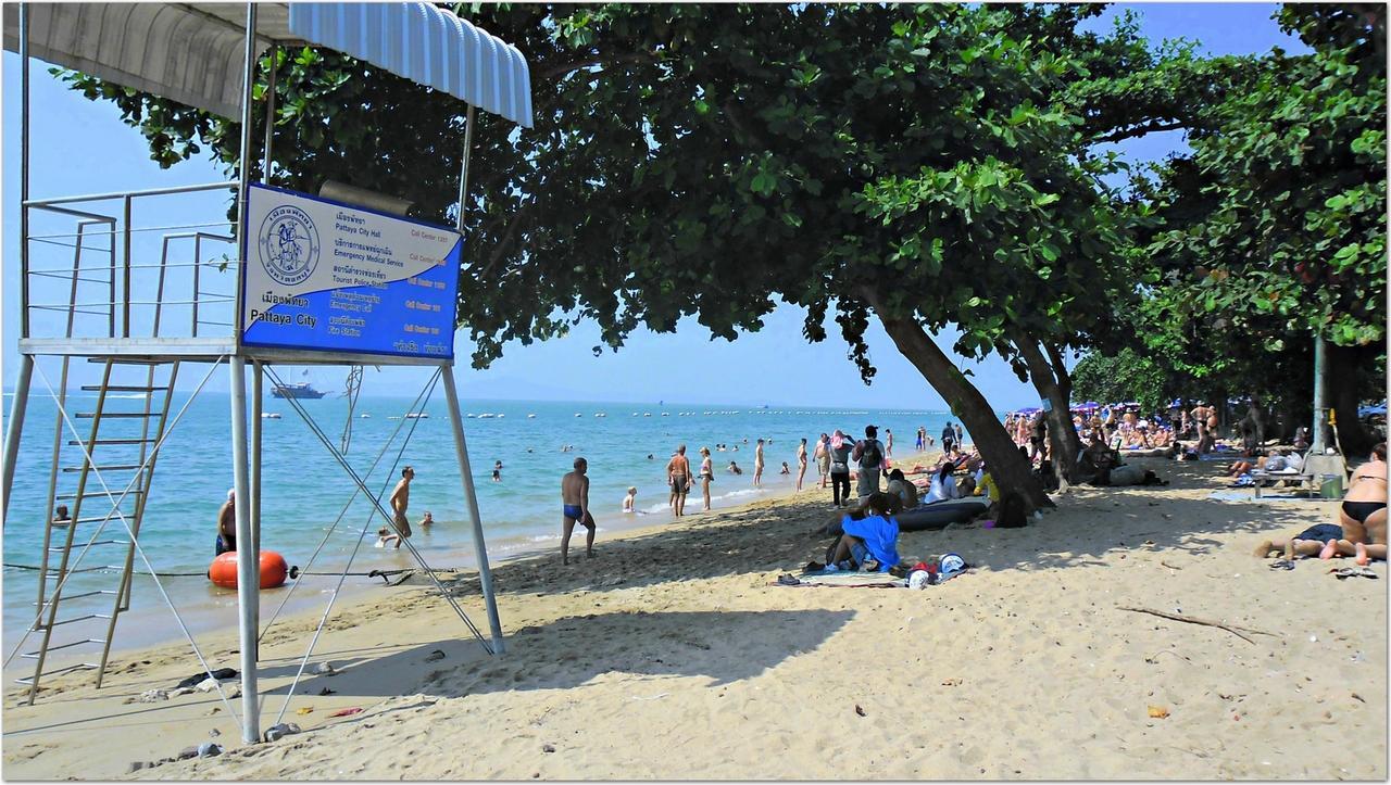 Jomtien Plaza Suite Apartments Екстериор снимка